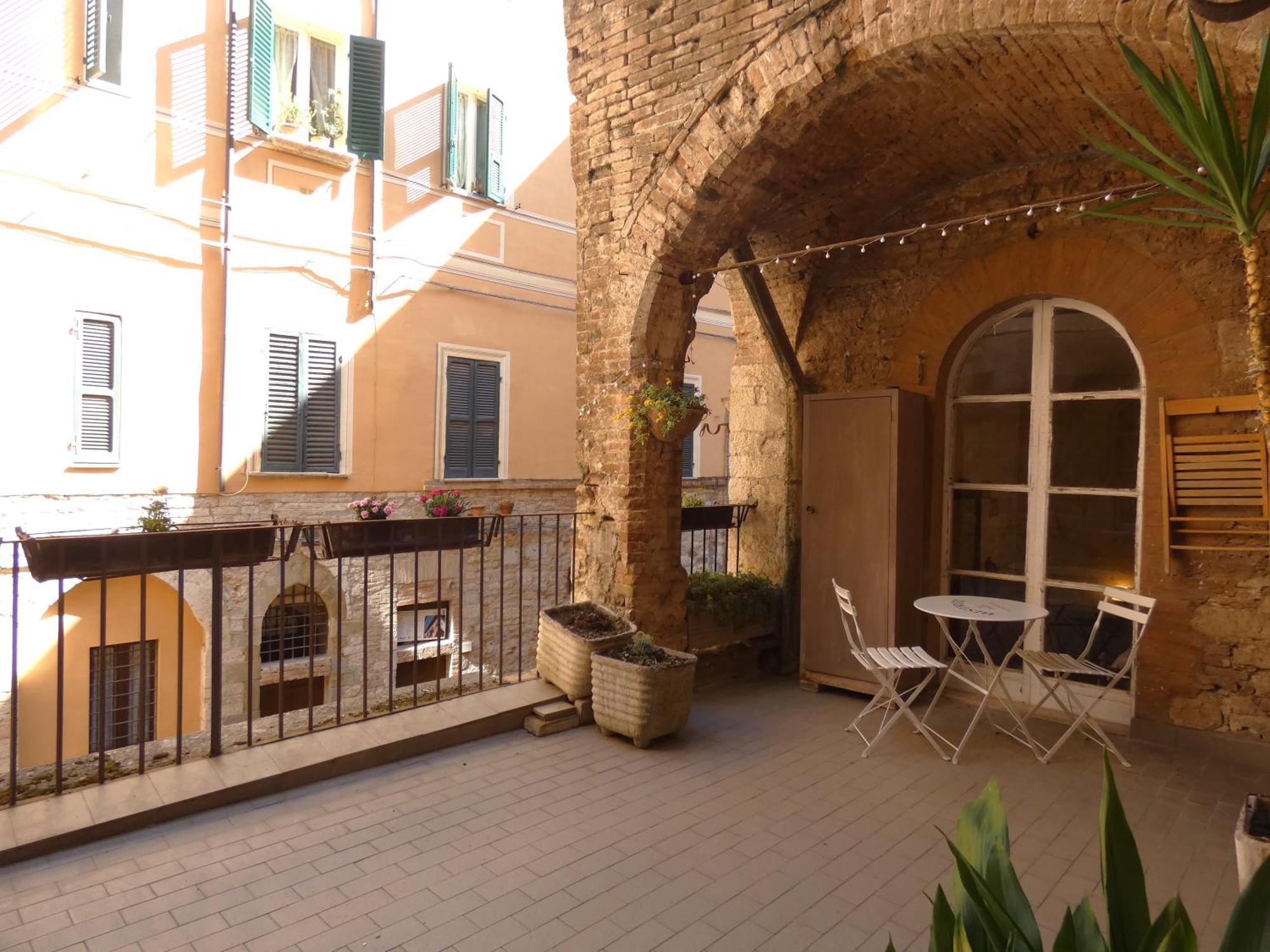 Via Vincioli - La Terrazza Nel Cuore Di Perugia Exterior foto